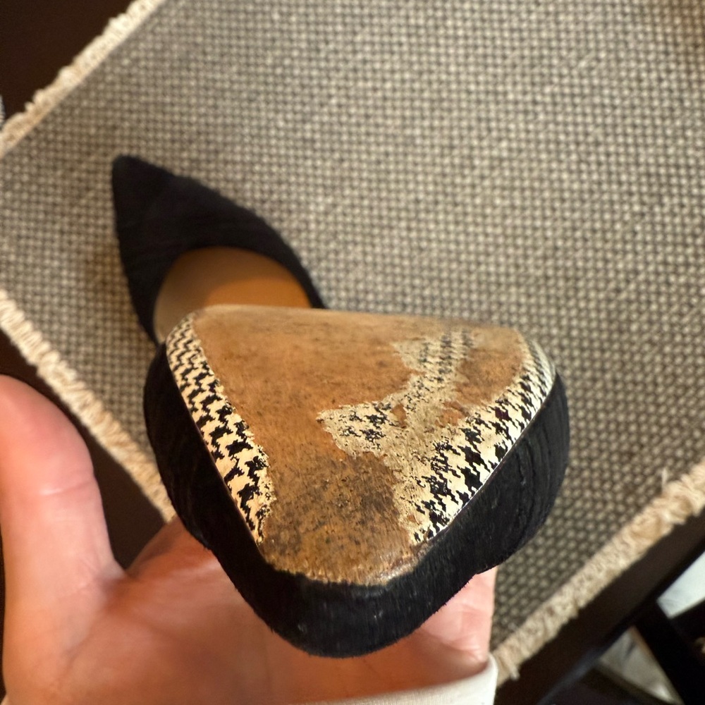 Salvatore Ferragamo Black Women's Shoes - Picture 6 of 6